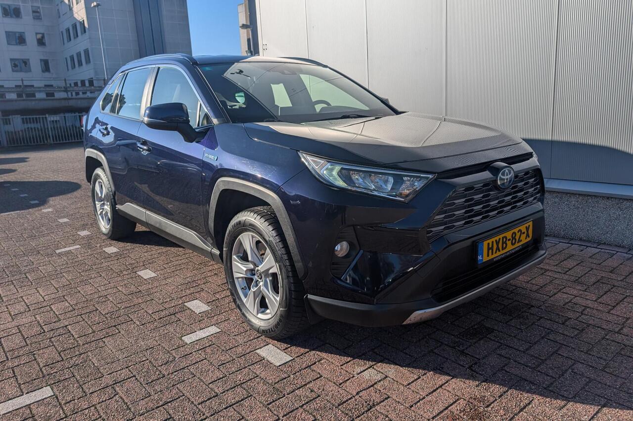 Toyota RAV4 2.5 Hybrid AWD Active |El. achterklep|Apple Carplay/Android auto|LMV|1650 kg Trekgewicht