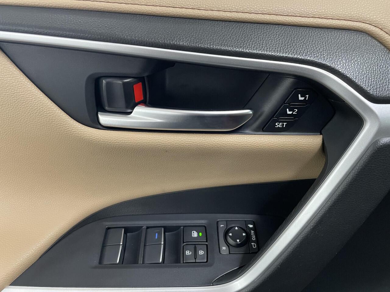 Toyota RAV4 2.5 Hybrid AWD Executive Premium