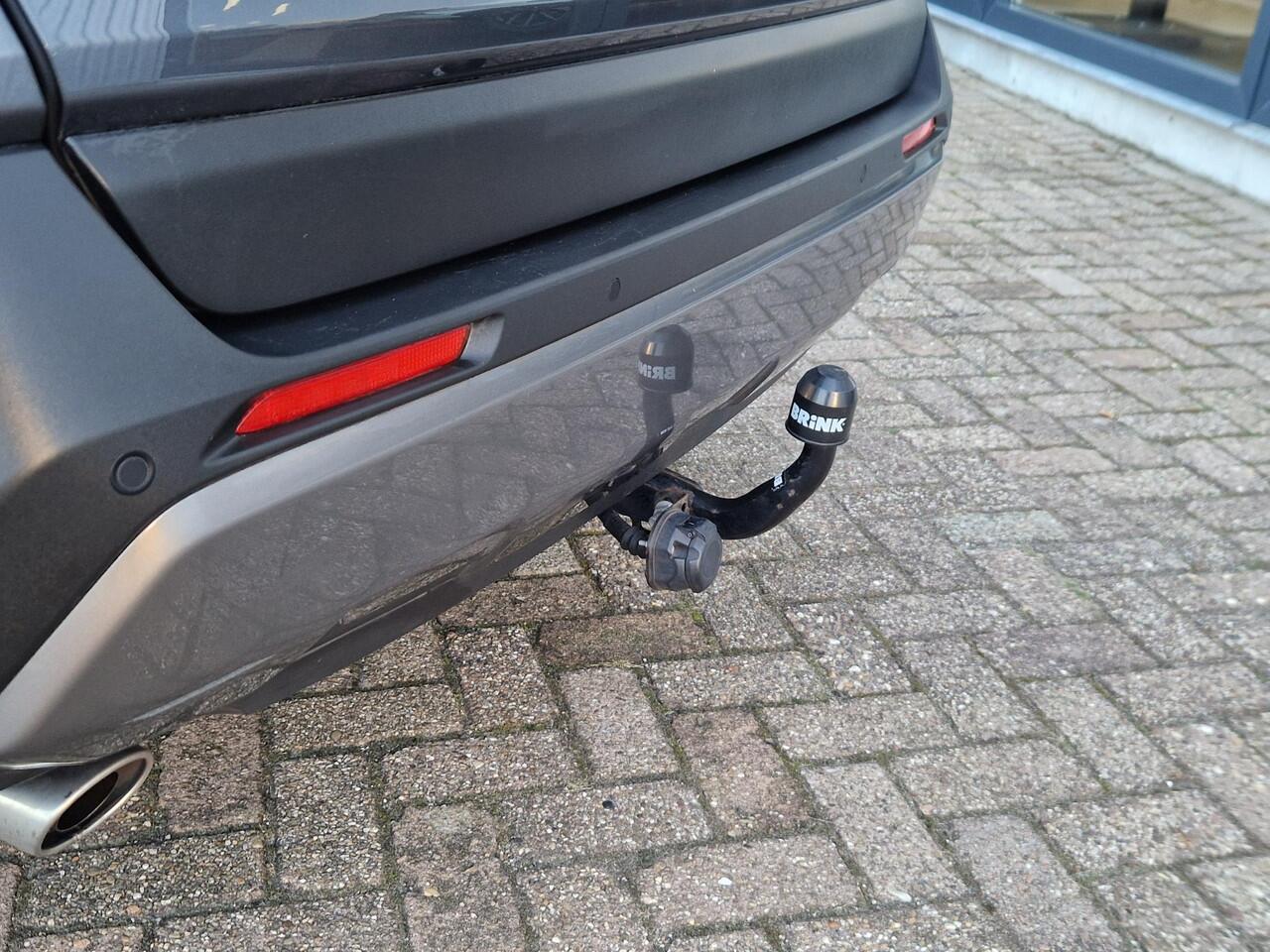 Toyota RAV4 2.0 VVT-iE Executive Trekhaak | Stoelkoeling | JBL | panorama/schuif kantel dak | 1500 kg Trekgewicht