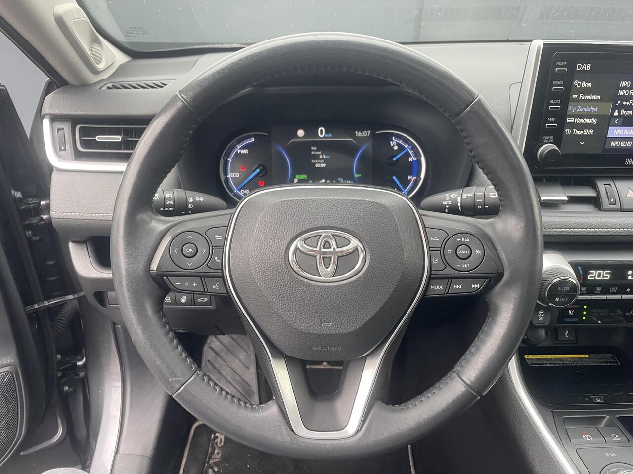 Toyota RAV4 2.5 Hybrid AWD Executive incl. Premium Pack | Panorama Schuif Kanteldak | meest luxe uitvoering |