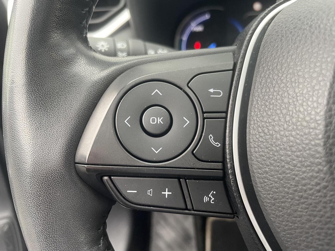 Toyota RAV4 2.5 Hybrid AWD Executive incl. Premium Pack | Panorama Schuif Kanteldak | meest luxe uitvoering |