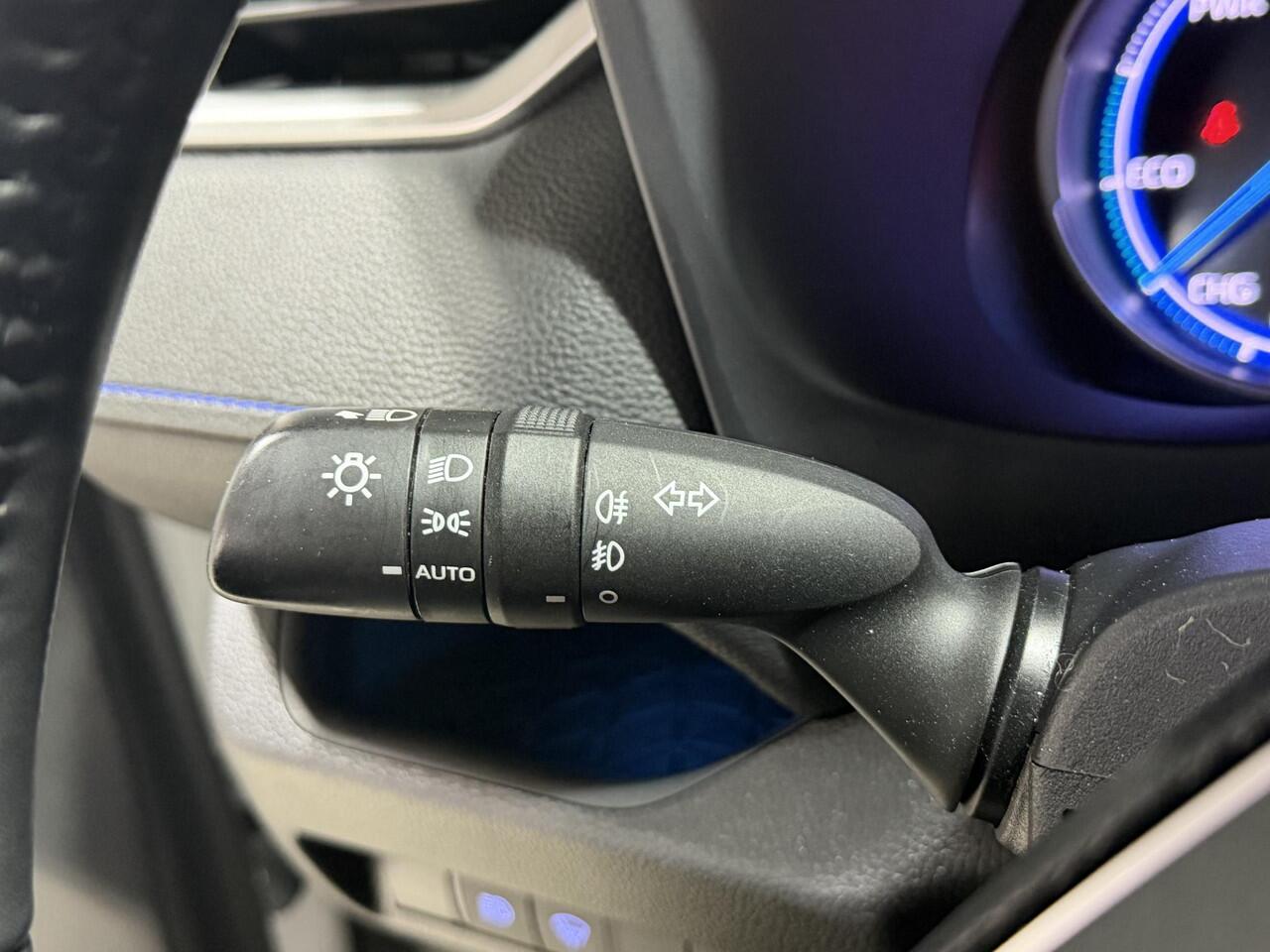 Toyota RAV4 2.5 Hybrid Bi-Tone | 2e Start onderbreker | Trekhaak vaste kogel | Dealer onderhouden |