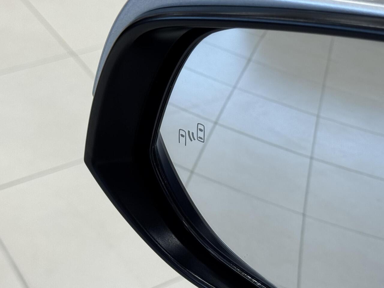 Toyota RAV4 2.5 Hybrid Dynamic | Dodehoekdetectie | Dealeronderhouden | Elektr achterklep. | Stoel/stuur verw. |