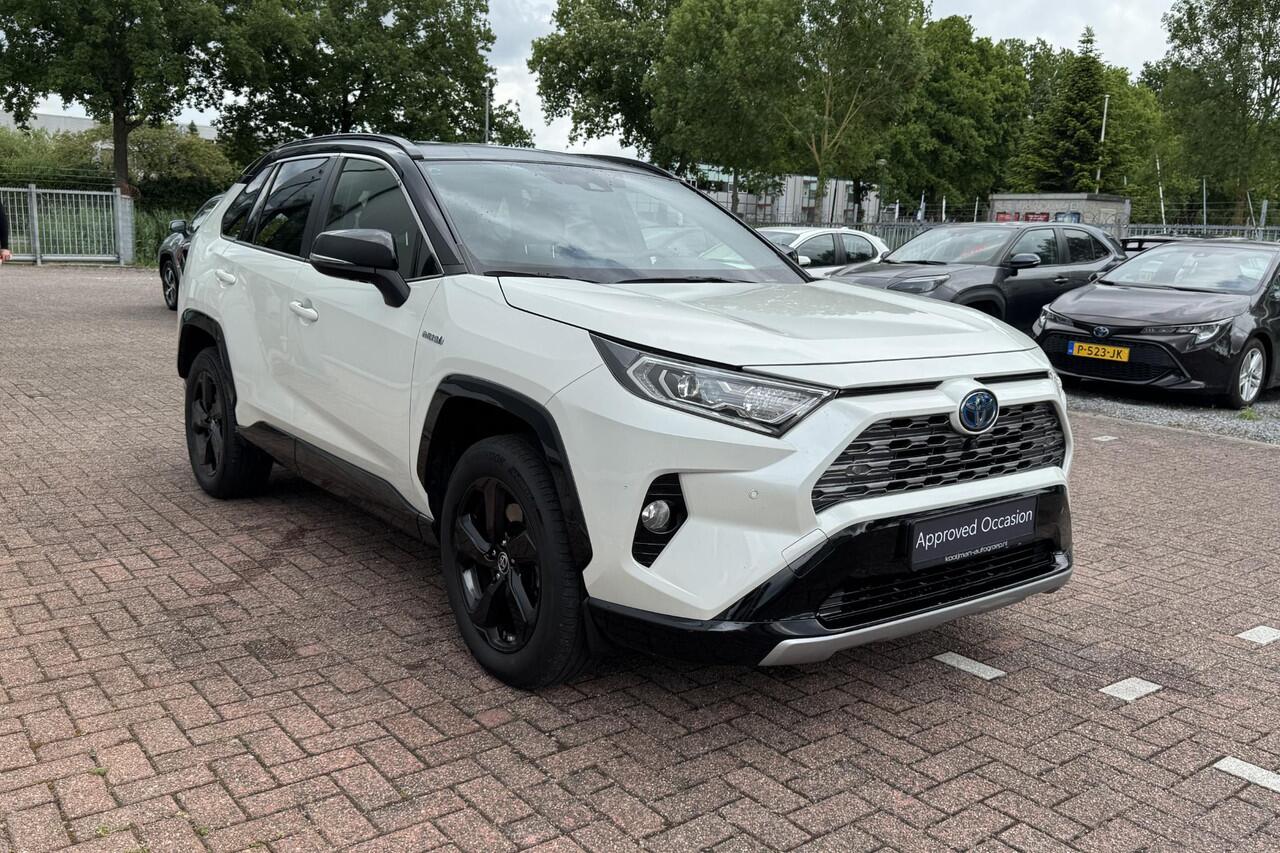 Toyota RAV4 2.5 Hybrid AWD Bi-Tone Navigatie, Dodehoekdetectie, 360" Camera, JBL, Stoelverwarming