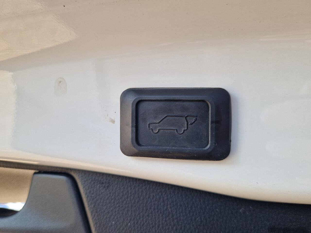 Toyota RAV4 2.5 Plug-in Hybrid AWD Business