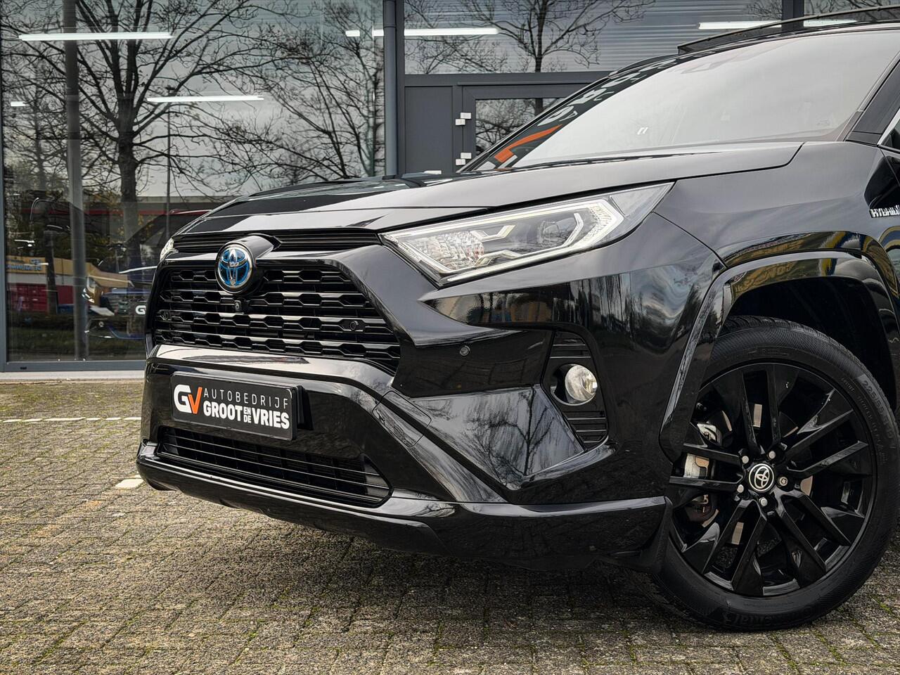 Toyota RAV4 2.5 Hybrid AWD Black Edition 1650kg trekgewicht!|Panorama|360 camera|JBL