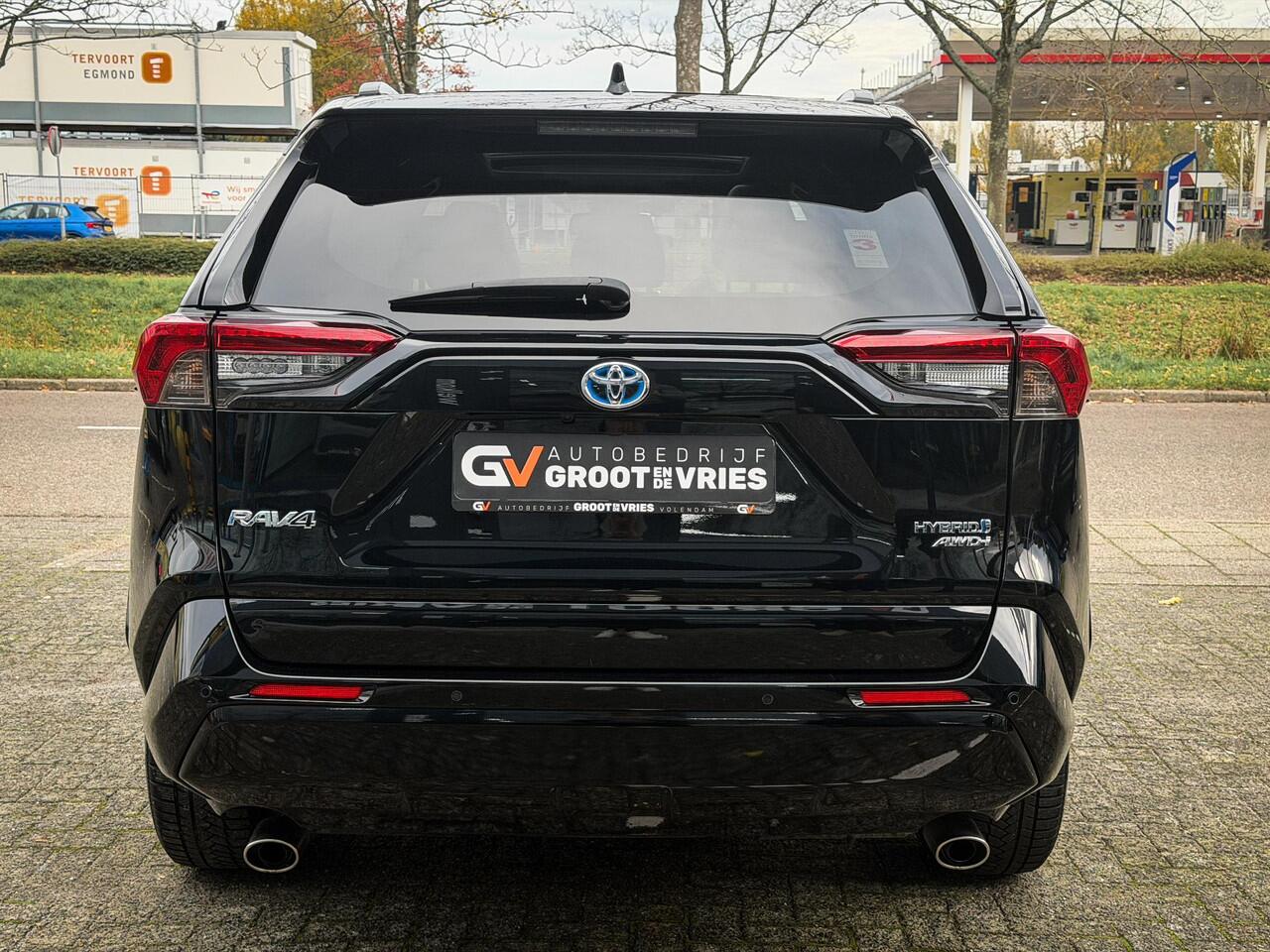 Toyota RAV4 2.5 Hybrid AWD Black Edition 1650kg trekgewicht!|Panorama|360 camera|JBL