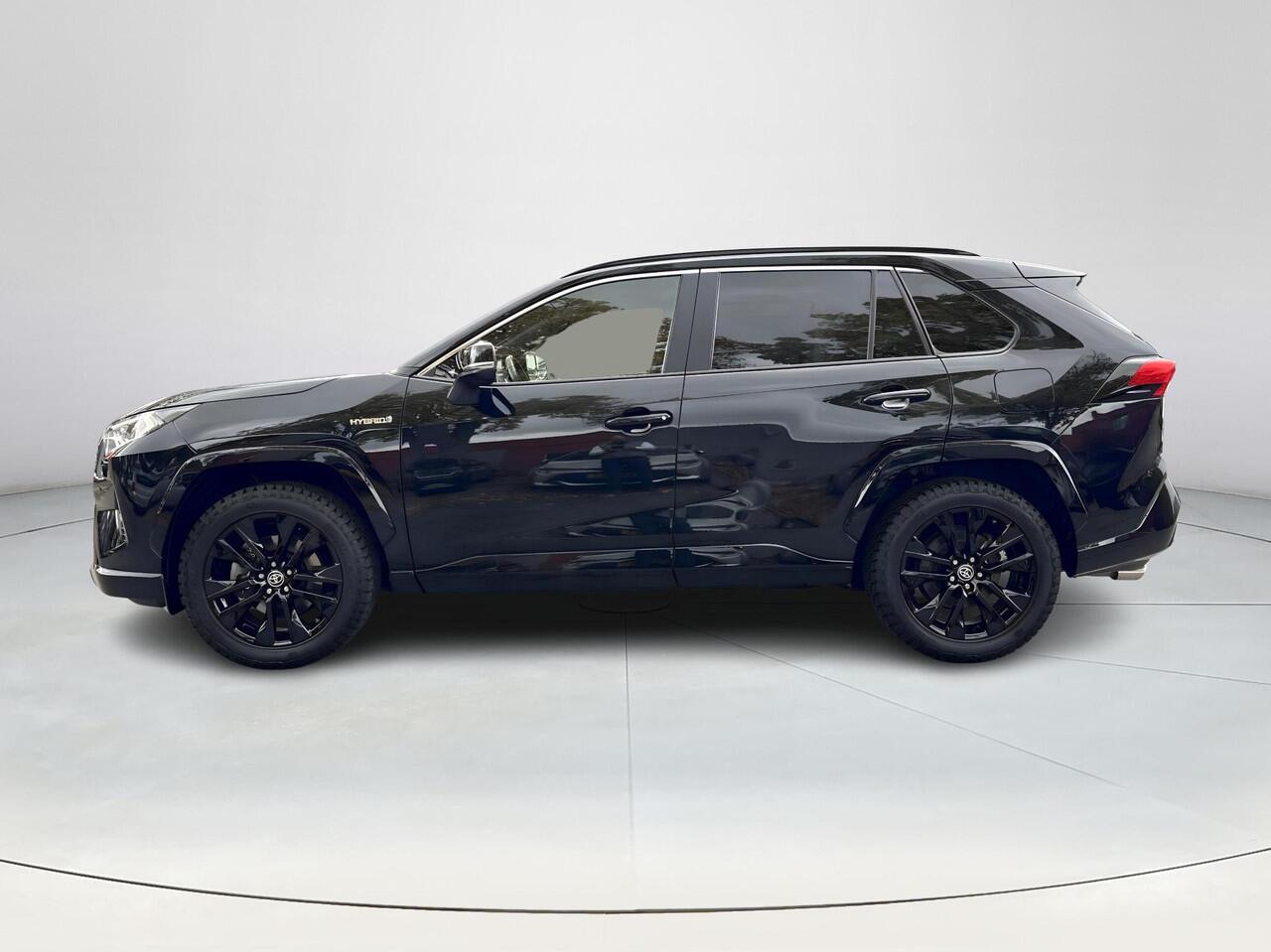 Toyota RAV4 2.5 Hybrid AWD Black Edition | 06-10141018 Voor meer informatie