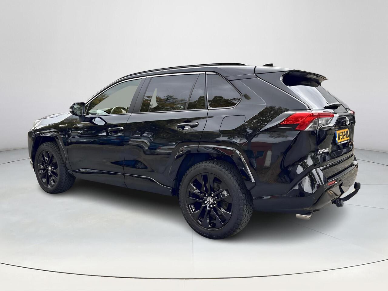 Toyota RAV4 2.5 Hybrid AWD Black Edition | 06-10141018 Voor meer informatie