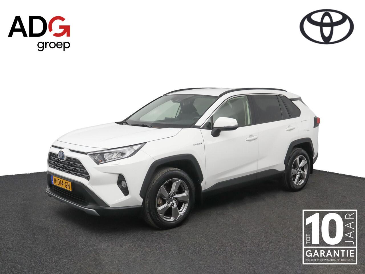Toyota RAV4 2.5 Hybrid Active | Stuur en voorruitverwarming | Parkeercamera | Apple carplay Android auto |