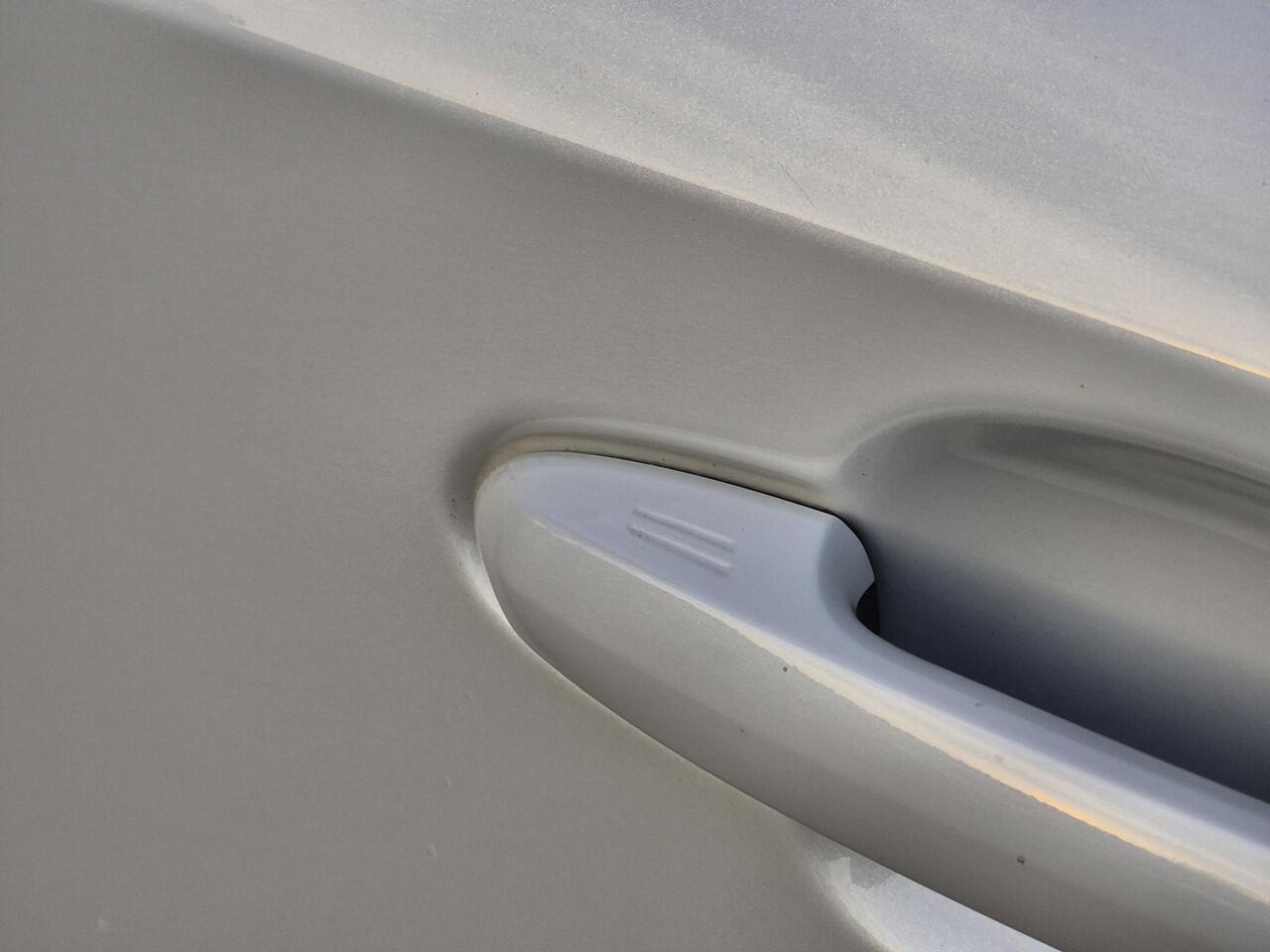 Toyota RAV4 2.5 Hybrid AWD Executive | Leder | Trekhaak | LED | Keyless | Carplay |