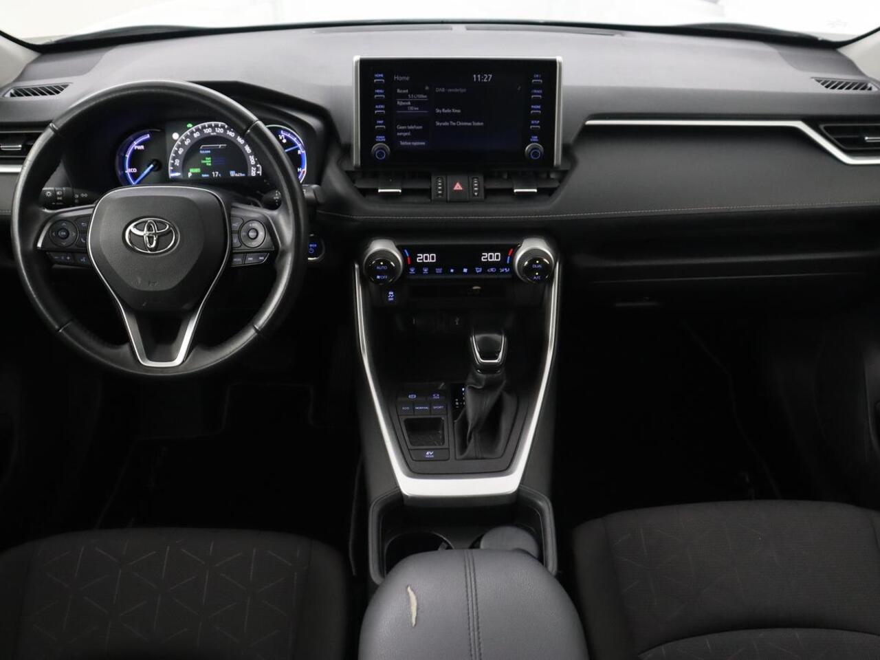 Toyota RAV4 2.5 Hybrid Business | Trekhaak | Adaptive cruise | Camera | Carplay | Digital Cockpit | Climate control | Parkeerhulp | Full LED