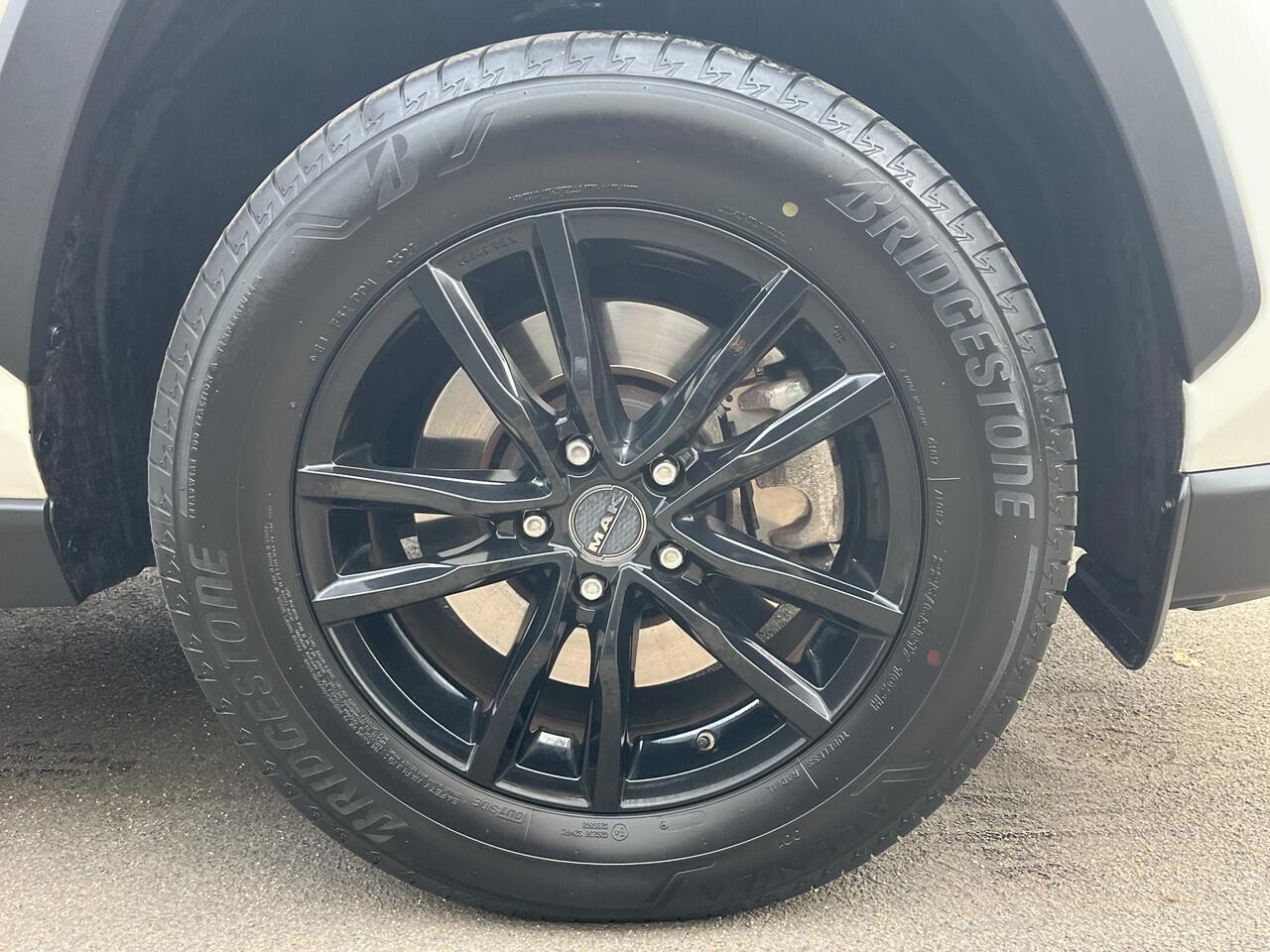 Toyota RAV4 2.5 Hybrid Active 1e eign. BTW-auto, Navigatie, LMV, Cliamte control, Nieuw geleverd, Goed onderhouden