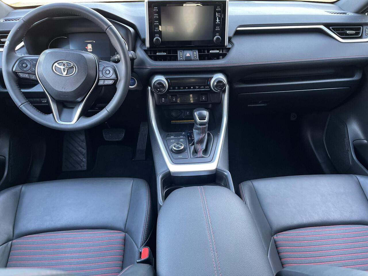 Toyota RAV4 2.5 Plug-in Hybrid AWD Dynamic | All-in prijs | Automaat | Leder bekleding |