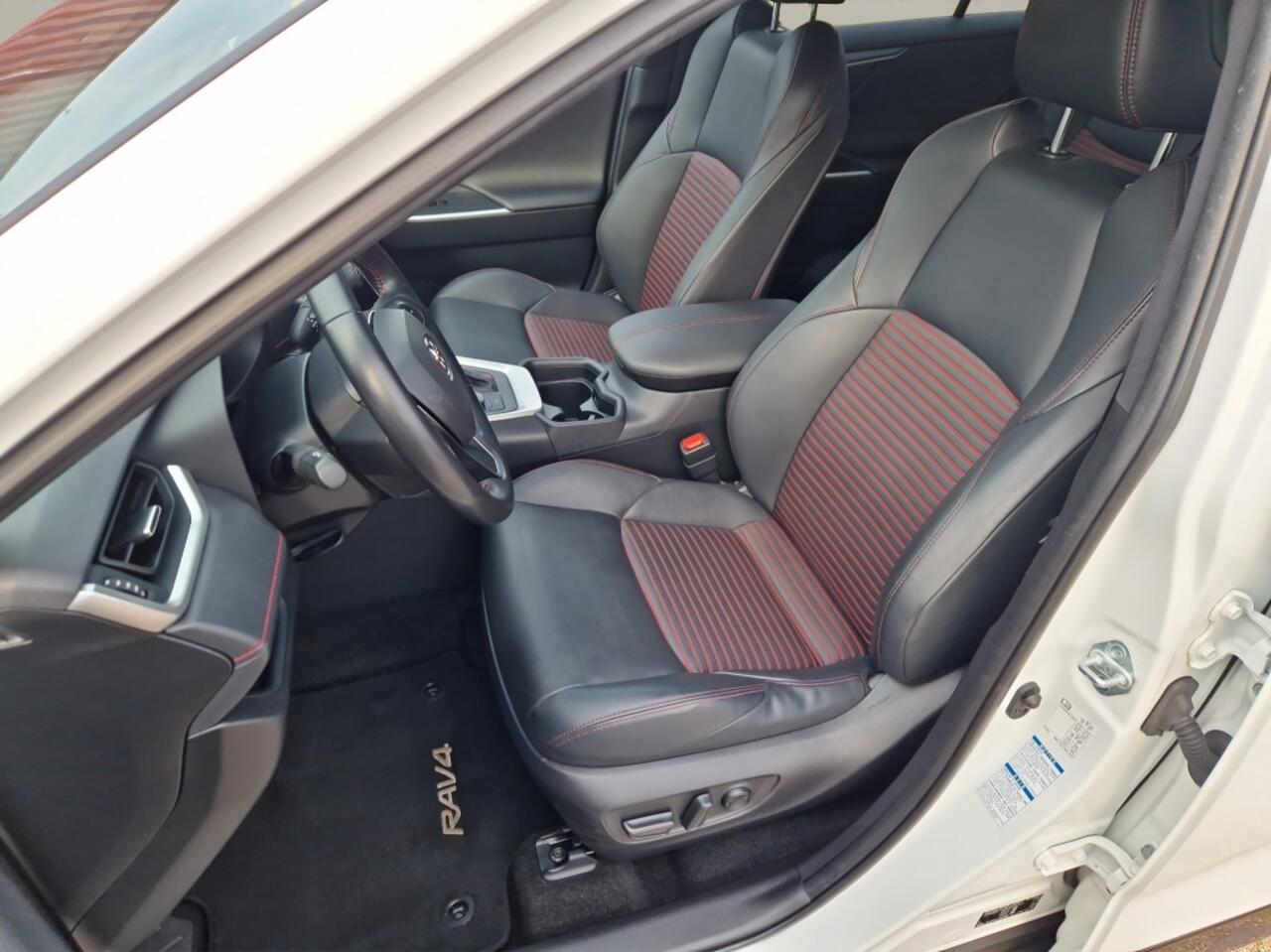 Toyota RAV4 2.5 Plug-in Hybrid Style Trekhaak - Dodehoek detectie