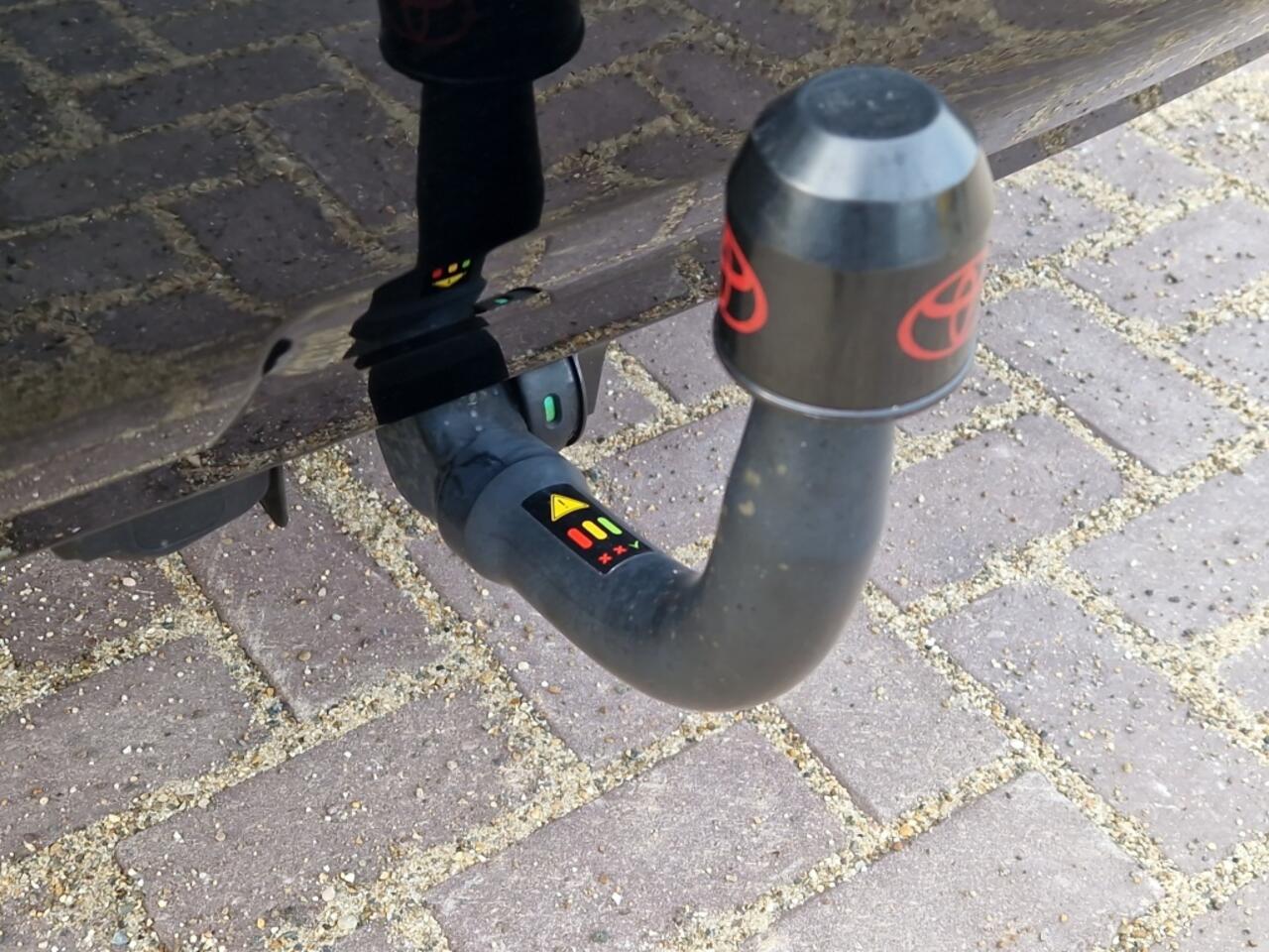 Toyota RAV4 2.5 Plug-in Hybrid Style Trekhaak - Dodehoek detectie