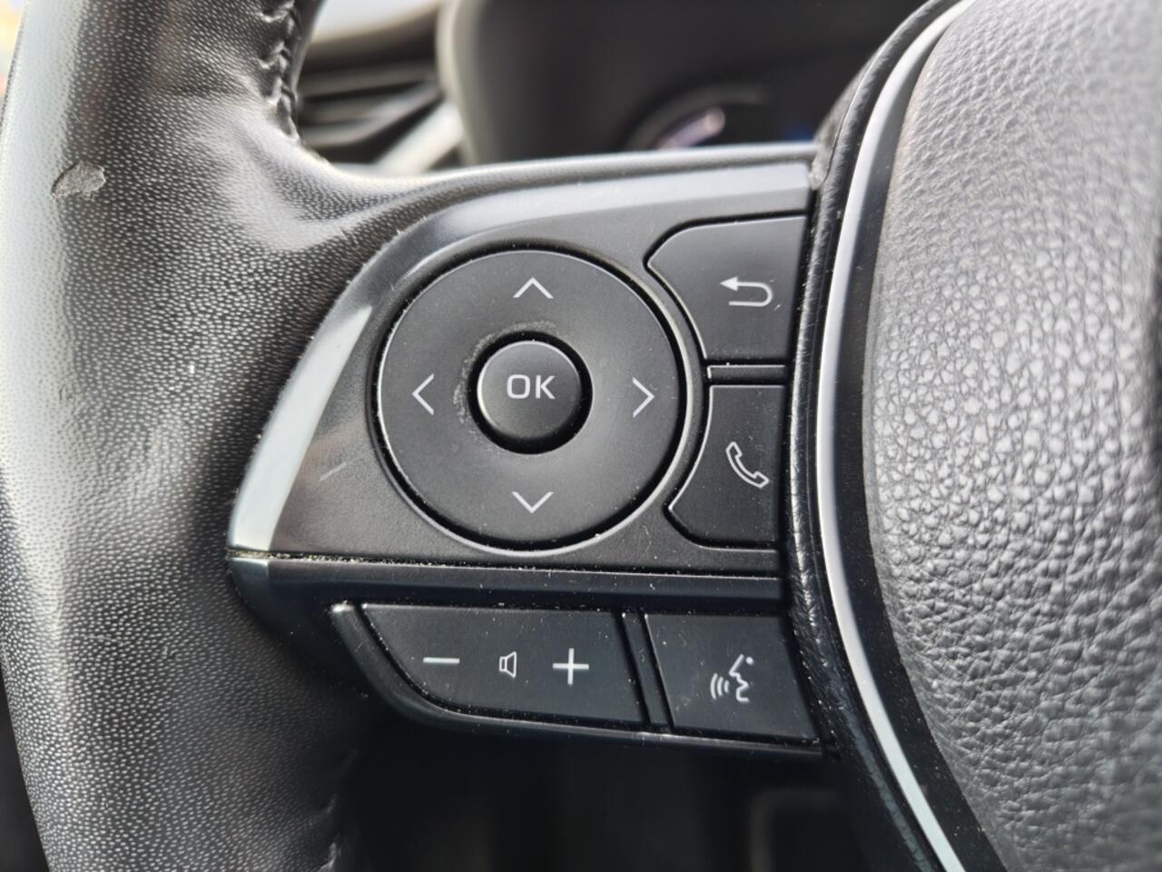 Toyota RAV4 2.5 Hybrid AWD Executive | Premium Pack | Sensoren v/a | Android