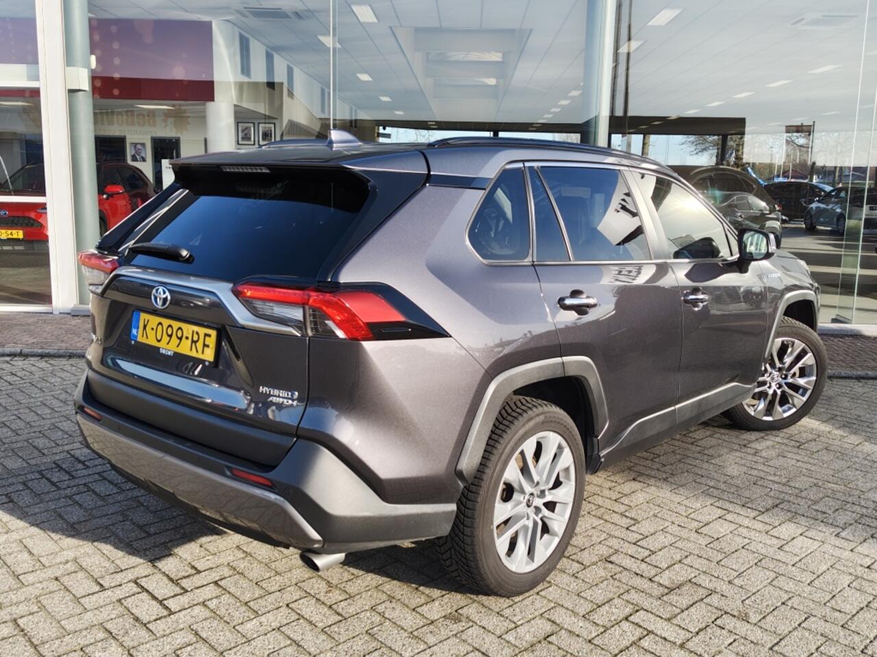 Toyota RAV4 2.5 Hybrid AWD Executive | Premium Pack | Sensoren v/a | Android