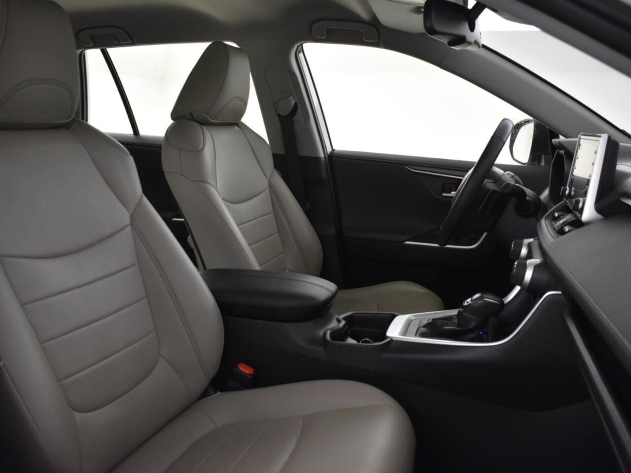 Toyota RAV4 2.5 Hybrid Active | Allseasons | Carplay | lederen bekleding |