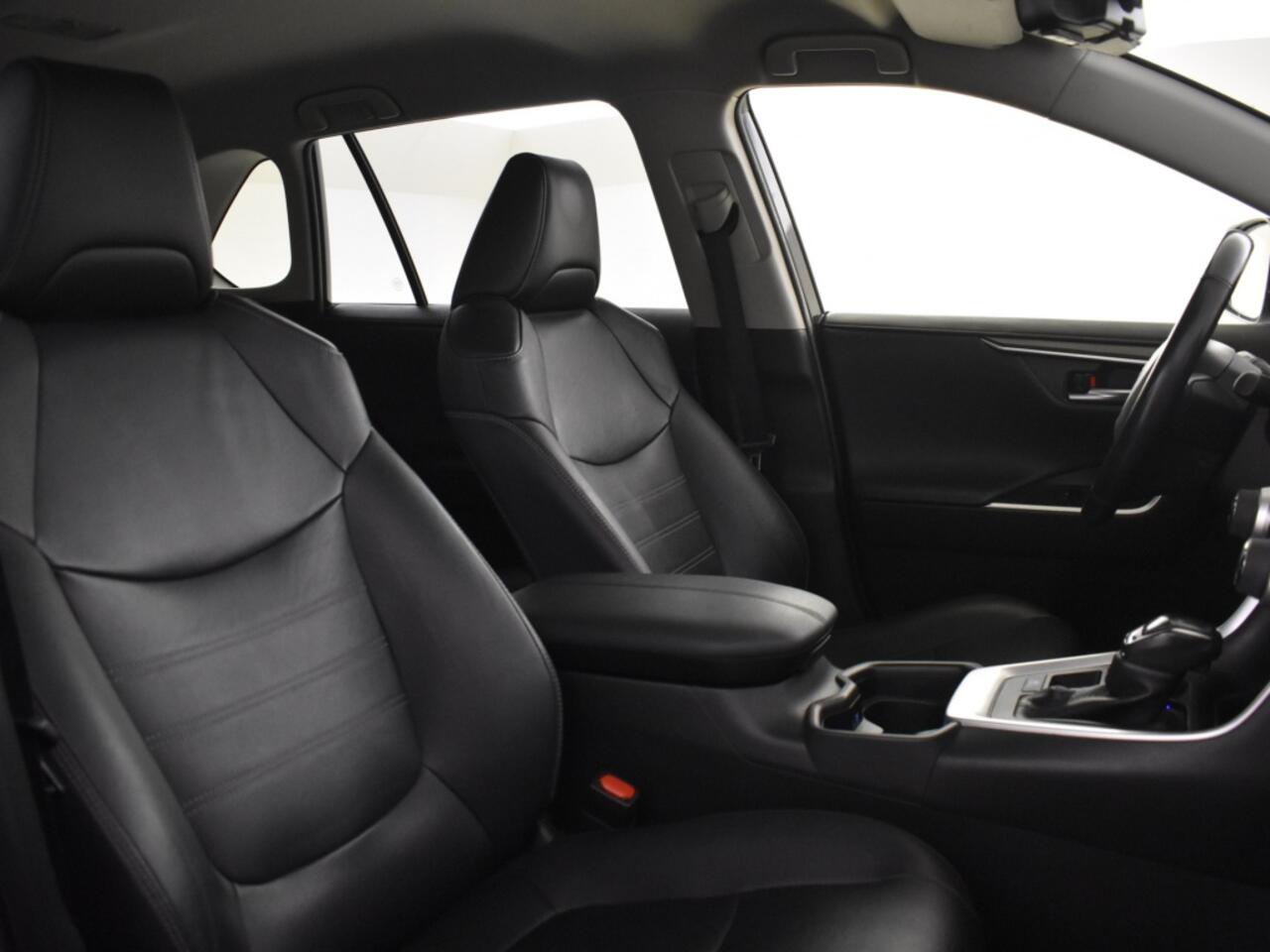 Toyota RAV4 2.5 Hybrid Executive | JBL audio | Blind Spot | Adapt. cruise |