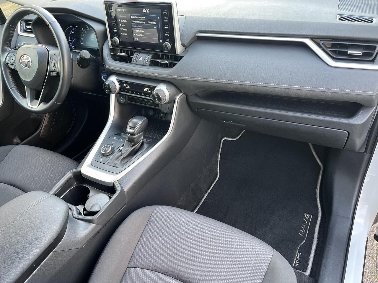 Toyota RAV4 2.5 Hybrid AWD Active | Trekhaak | Carplay | Parkeercamera | Adaptive cruise control |