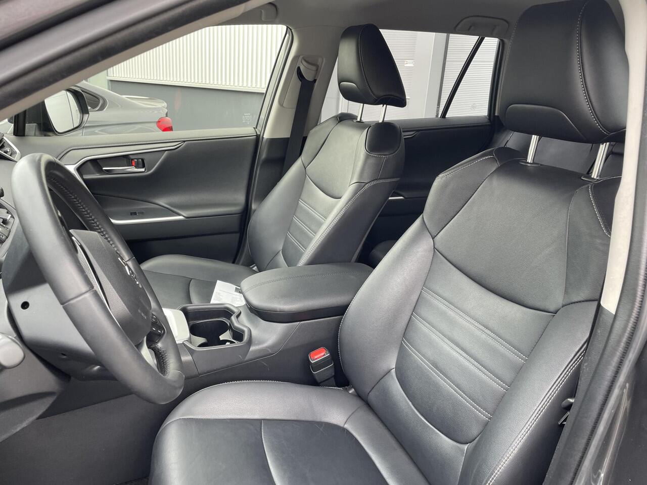 Toyota RAV4 2.5 Hybrid AWD Executive | 360 gr Camera, stoelgeheugen | Leder | enz