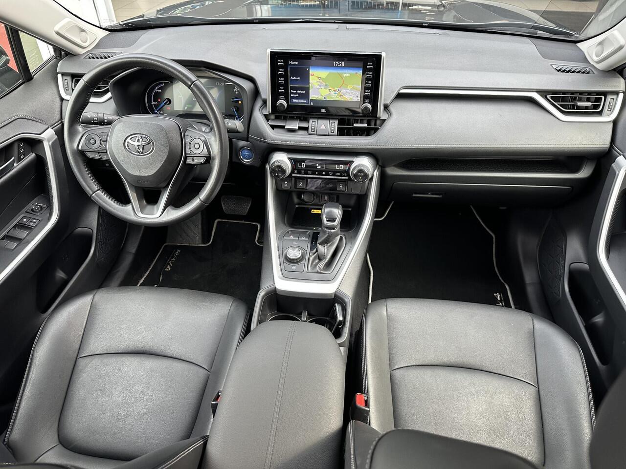 Toyota RAV4 2.5 Hybrid AWD Executive Blind Spot | 19 inch LM velgen | 360 graden camera | lederen bekleding