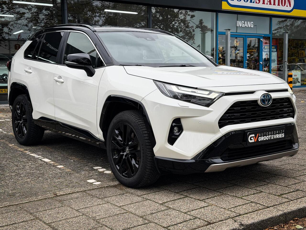 Toyota RAV4 2.5 Hybrid Style Two Tone|Camera|Elek a klep|Stoel/stuurverw.