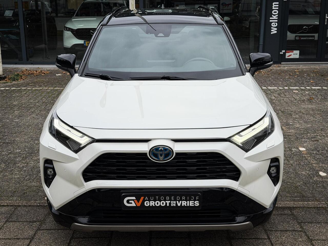 Toyota RAV4 2.5 Hybrid Style Two Tone|Camera|Elek a klep|Stoel/stuurverw.