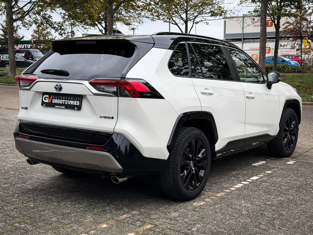Toyota RAV4 2.5 Hybrid Style Two Tone|Camera|Elek a klep|Stoel/stuurverw.