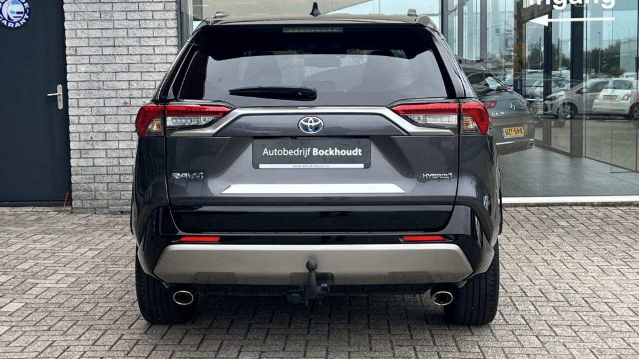 Toyota RAV4 2.5 Hybrid AWD Bi-T. | Trekhaak | Camera | Stoelverwarming