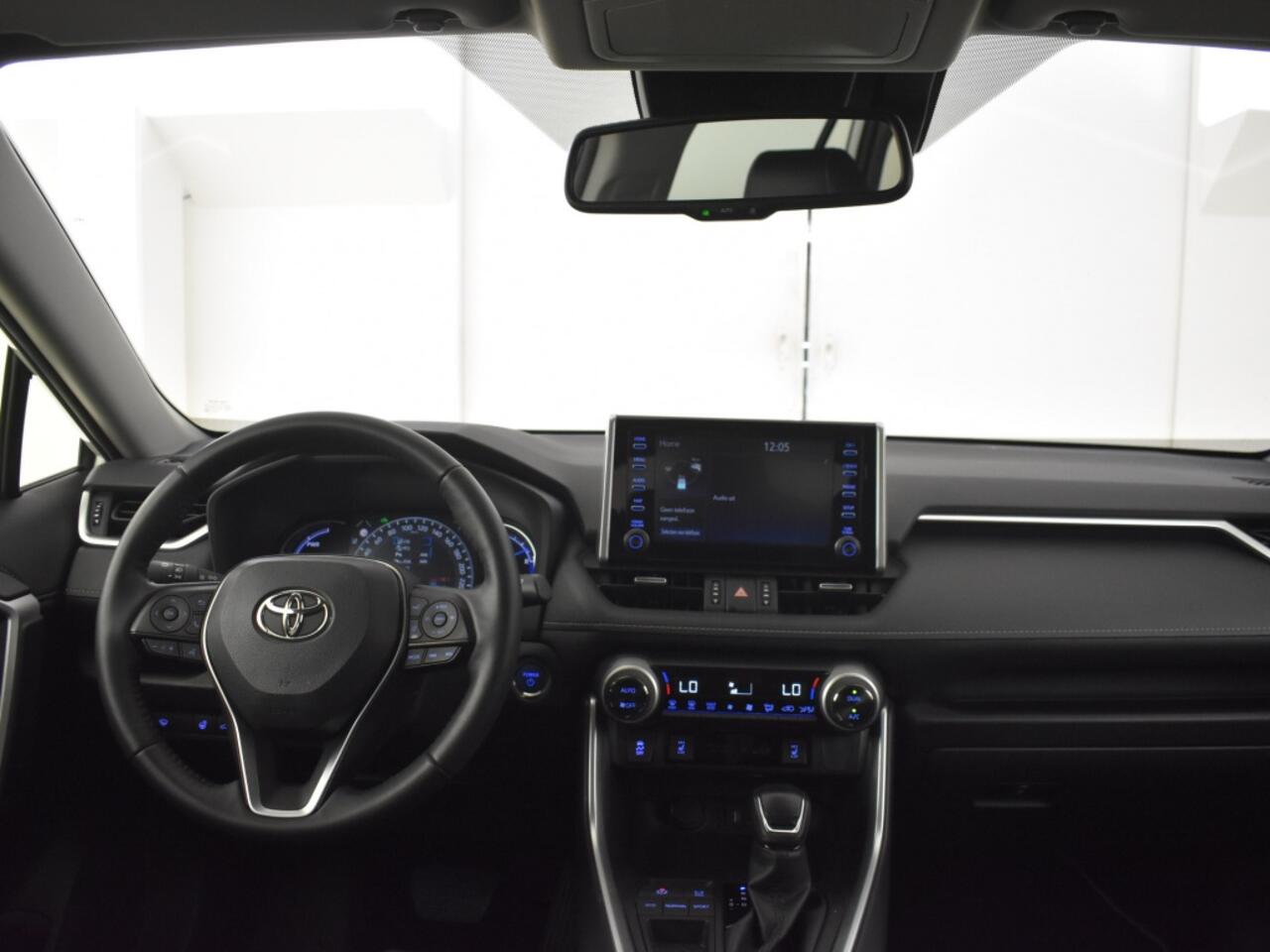 Toyota RAV4 2.5 Hybrid Style Edition | Stuur en Stoelverming | PDC V+A