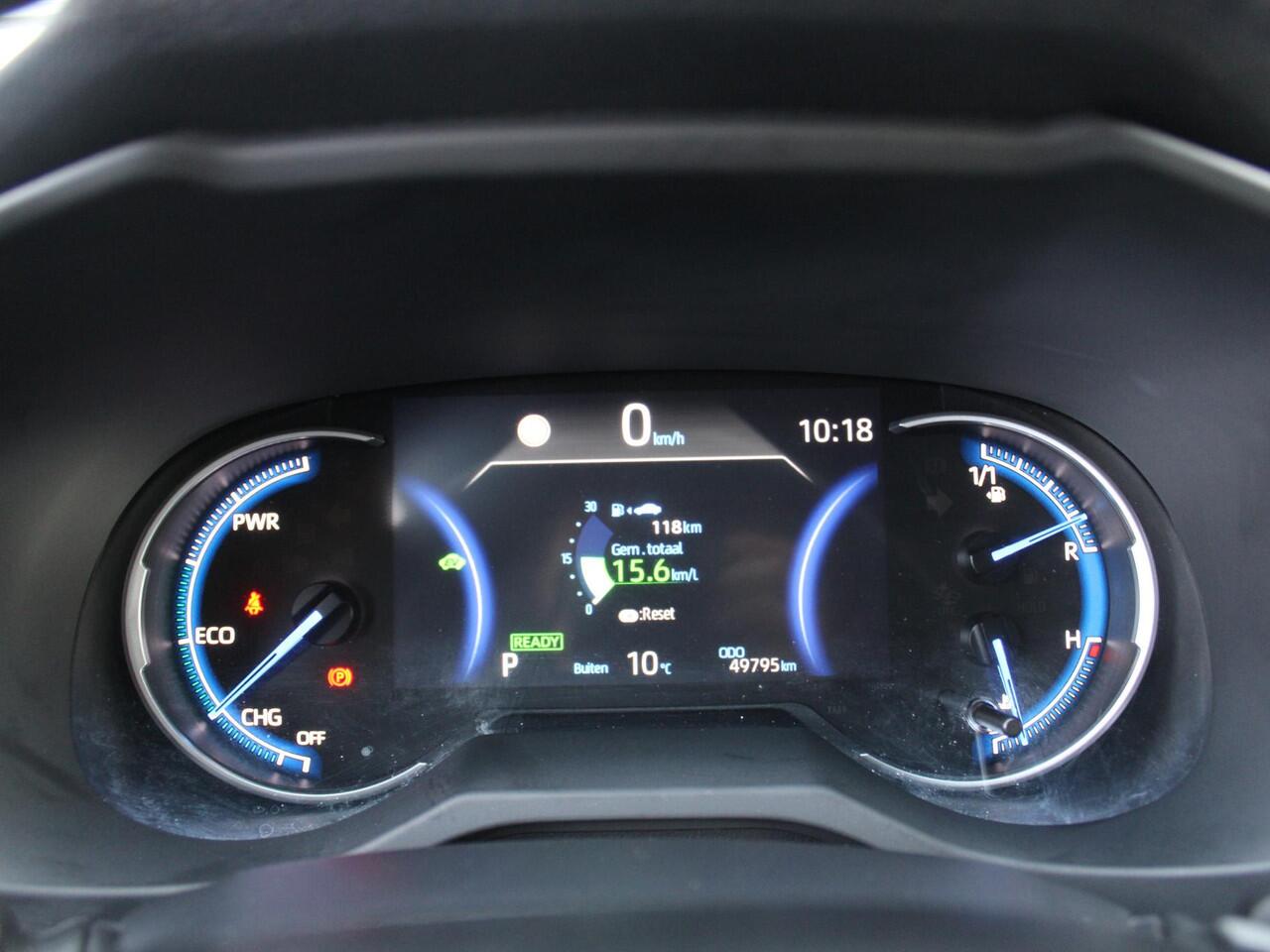 Toyota RAV4 2.5 Hybrid Style | BTW auto | Stoelverwarming | Navi | 18" LM | Camera | Cruise adapt. | Alarm | GPS | LED | Winterbanden |