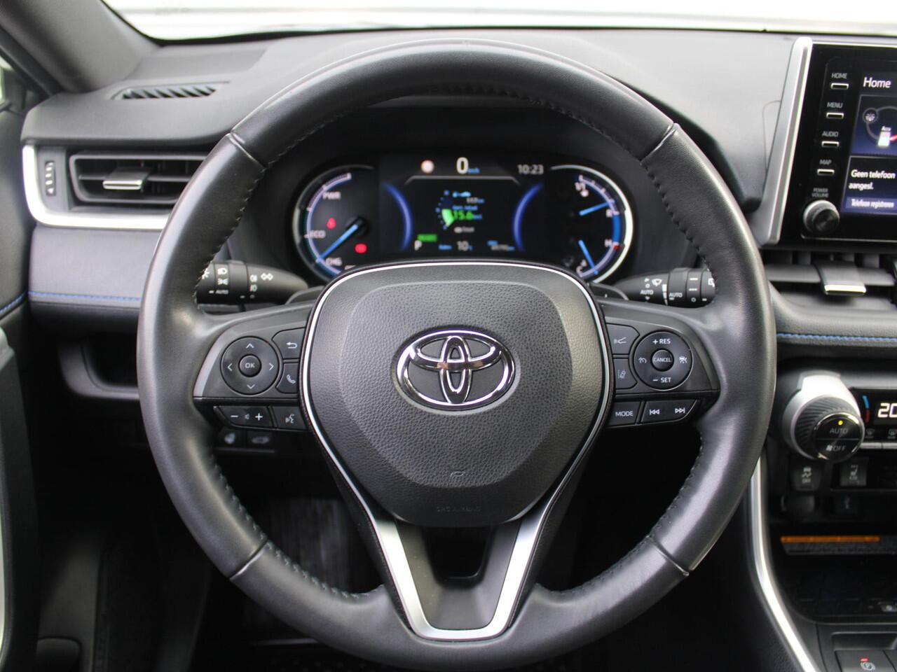 Toyota RAV4 2.5 Hybrid Style | BTW auto | Stoelverwarming | Navi | 18" LM | Camera | Cruise adapt. | Alarm | GPS | LED | Winterbanden |