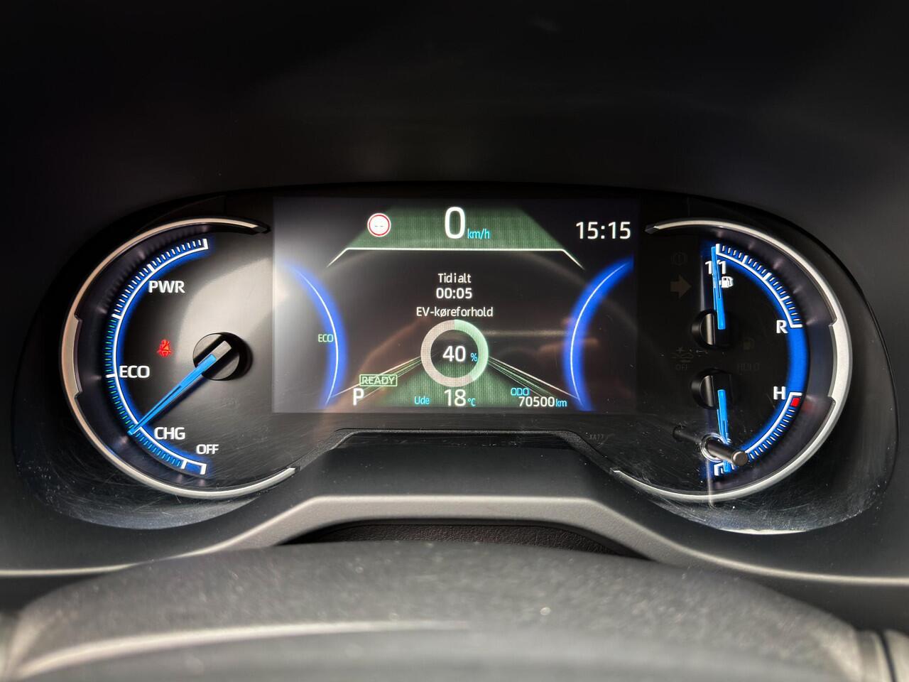 Toyota RAV4 2.5 Hybrid Style Two Tone|Camera|Elek a klep|Stoel/stuurverw.