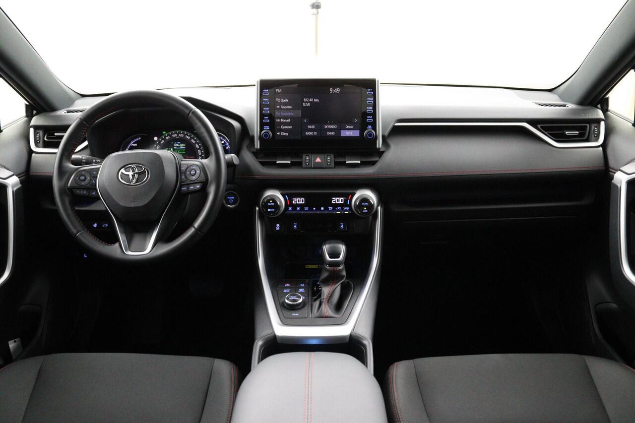 Toyota RAV4 2.5 Plug-in Hybrid AWD Dynamic Elektrisch Verstelbare Bestuurdersstoel | Stoel en Stuurwielverwarming | Draadloos telefoonlader | Grootscherm Navigatie |