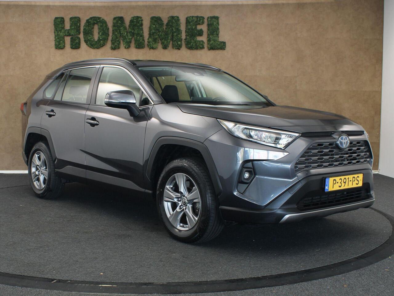 Toyota RAV4 2.5 Hybrid Active - ORIGINEEL NEDERLANDSE AUTO - ACHTERUITRIJCAMERA - APPLE CARPLAY/ANDROID AUTO - BLUETOOTH TELEFOONVOORBEREIDING - CRUISE CONTROL ADAPTIEF - DAB ONTVANGER - ELECTRONIC CLIMATE CONTROLE - ELEKTRISCHE RAMEN VOOR EN ACHTER - BUITENSPIEGELS 