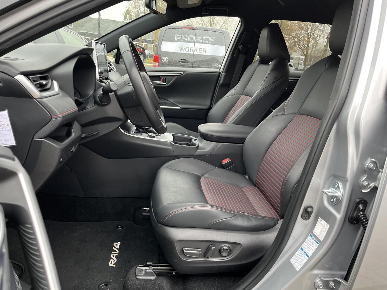 Toyota RAV4 2.5 Plug-in Hybrid AWD Bi-Tone Plus | All-in prijs | Leder | Trekhaak | Camera |