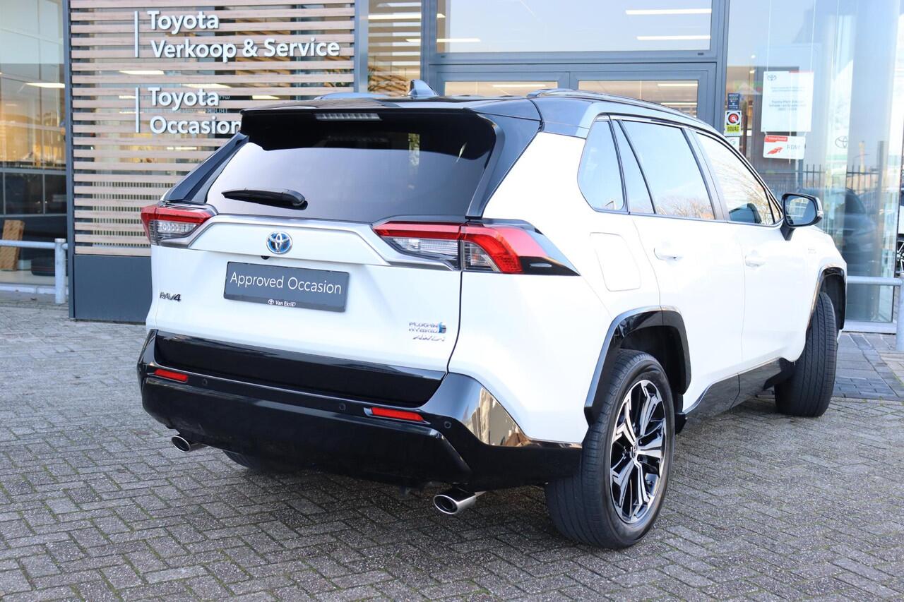 Toyota RAV4 2.5 Plug-in Hybrid AWD Bi-Tone Plus, Panoramadak , Head-Up Display , Trekhaak
