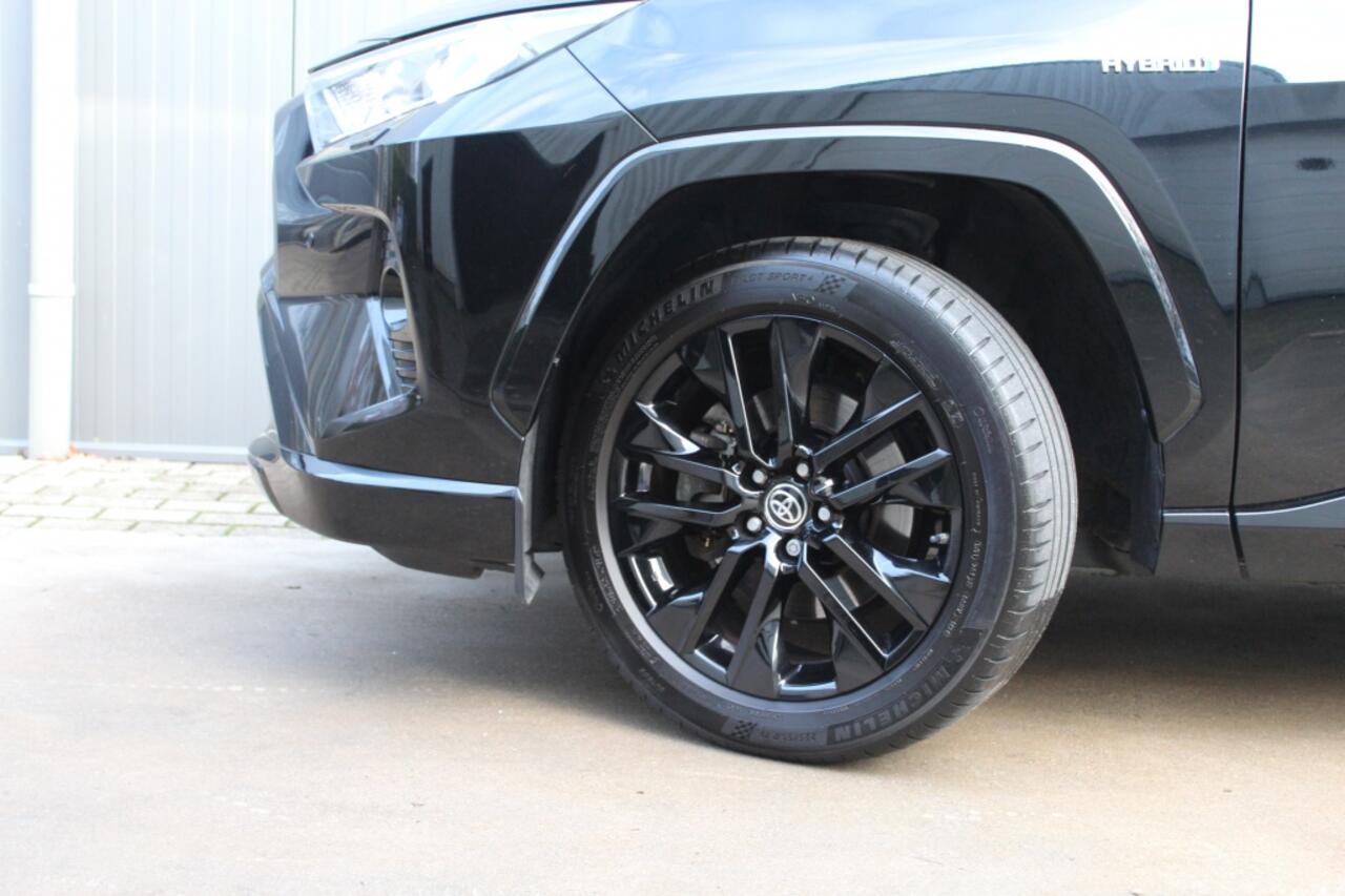 Toyota RAV4 2.5 Hybrid AWD Black Edition / JBL / PDC / Trekhaak 1650KG
