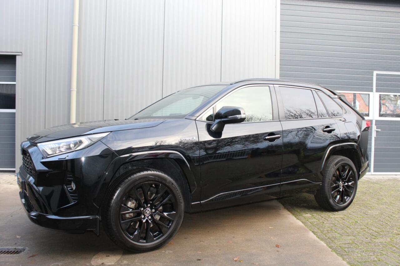 Toyota RAV4 2.5 Hybrid AWD Black Edition / JBL / PDC / Trekhaak 1650KG