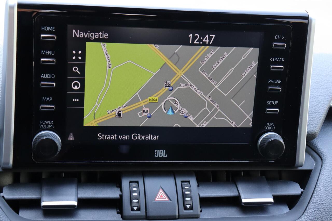 Toyota RAV4 2.5 Hybrid Bi-Tone, Innovation pack, Suede , JBL Audio