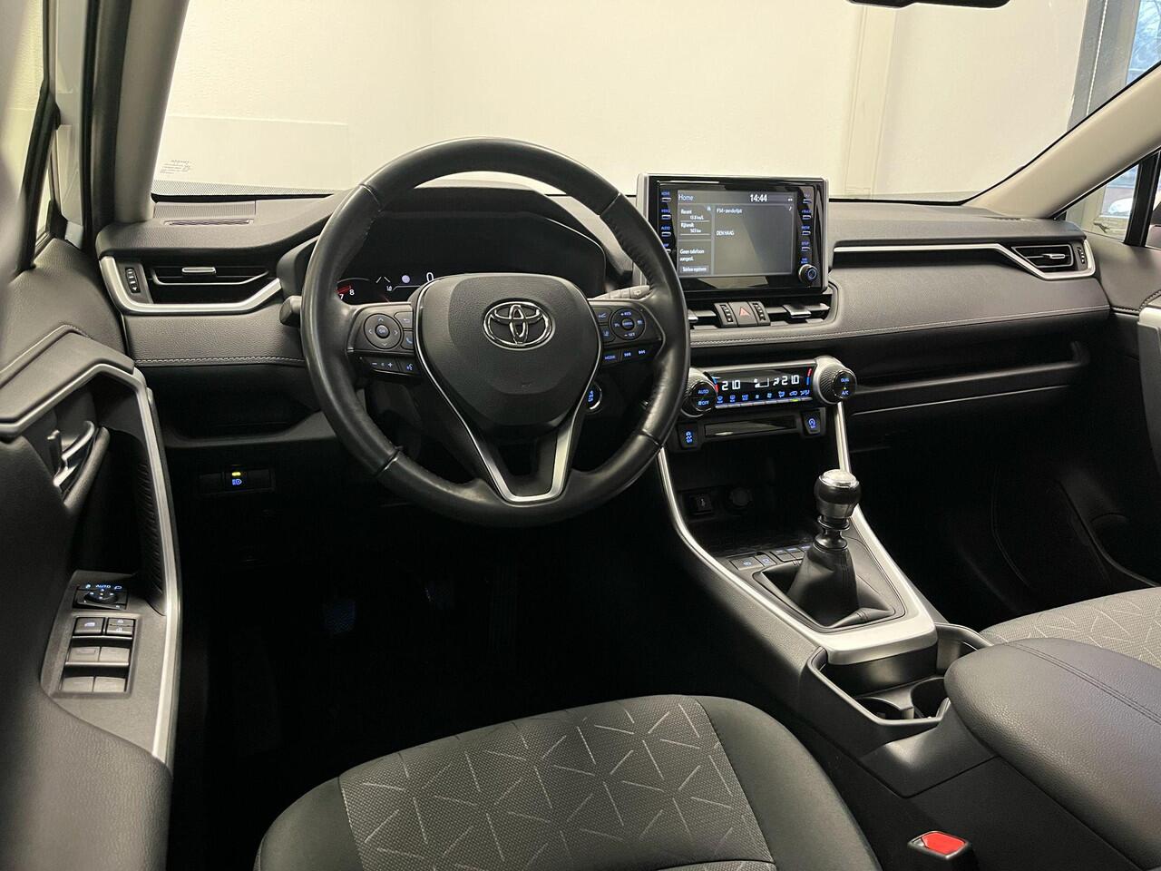Toyota RAV4 2.0 VVT-iE Business | 1e-EIG. | CARPLAY | DEALERONDERHOUDEN | TREKHAAK |