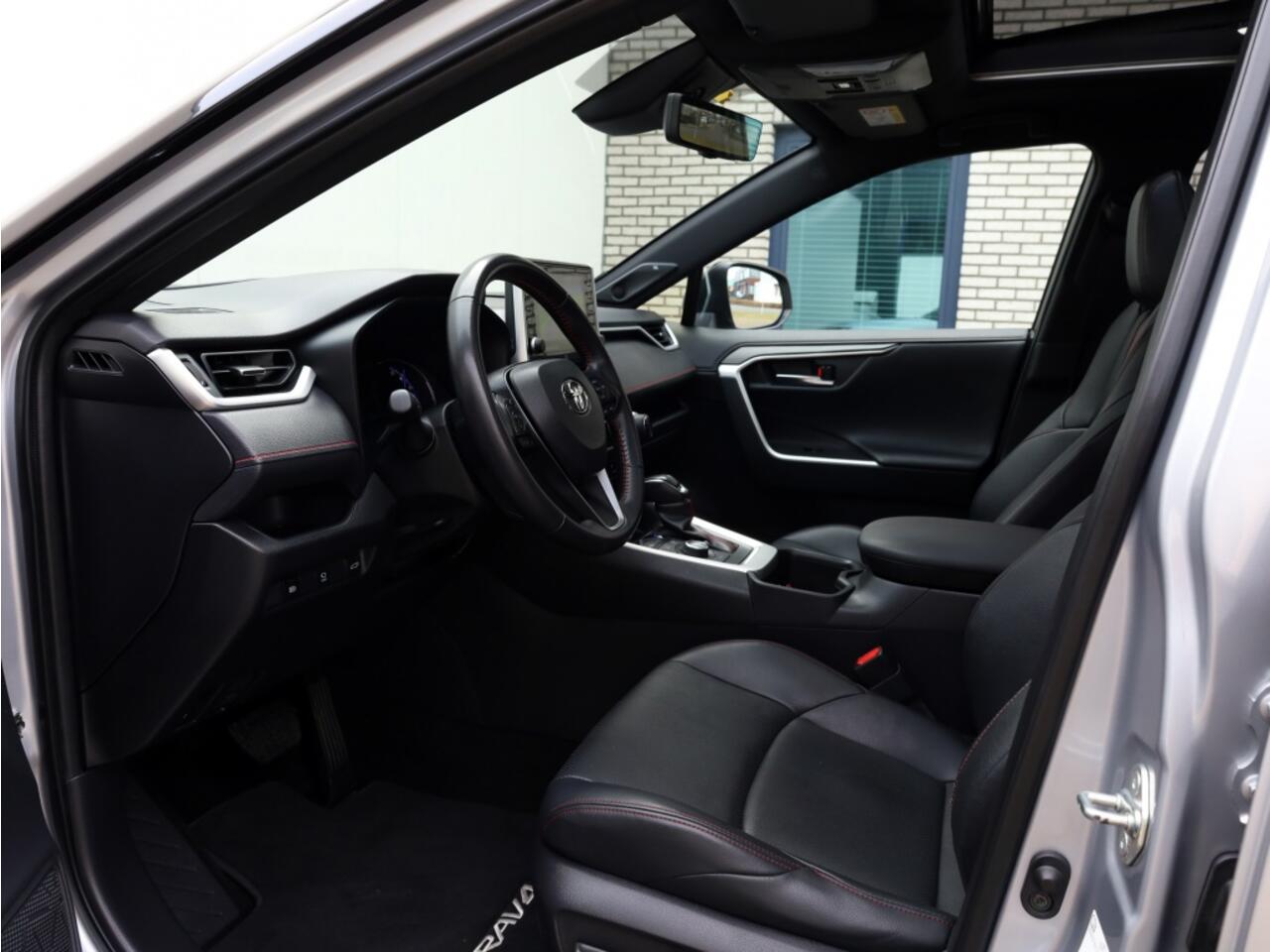 Toyota RAV4 2.5 Plugin Hybrid Bi-Tone+ | Panoramadak | JBL | Stoelventilatie