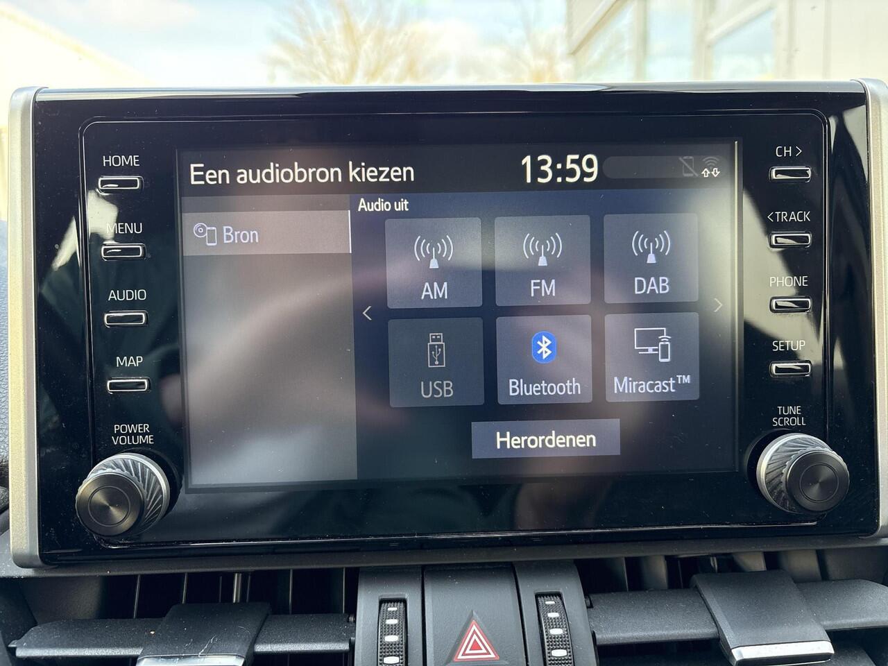 Toyota RAV4 2.5 Hybrid Active **TREKHAAK/ ADAPTIEF CRUISE CONTROL/ ELEKTRONISCHE ACHTERKLEP**