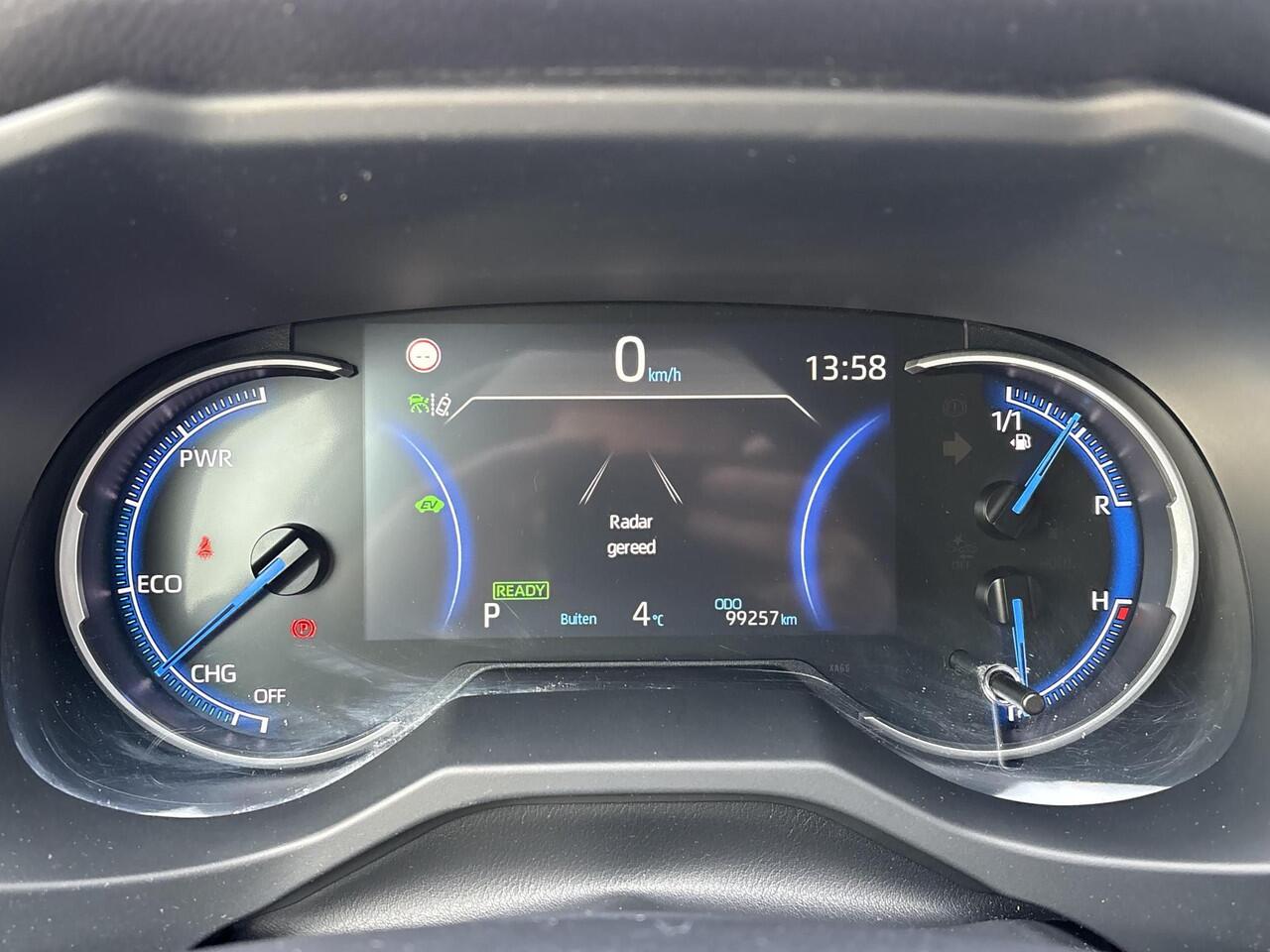 Toyota RAV4 2.5 Hybrid Active **TREKHAAK/ ADAPTIEF CRUISE CONTROL/ ELEKTRONISCHE ACHTERKLEP**