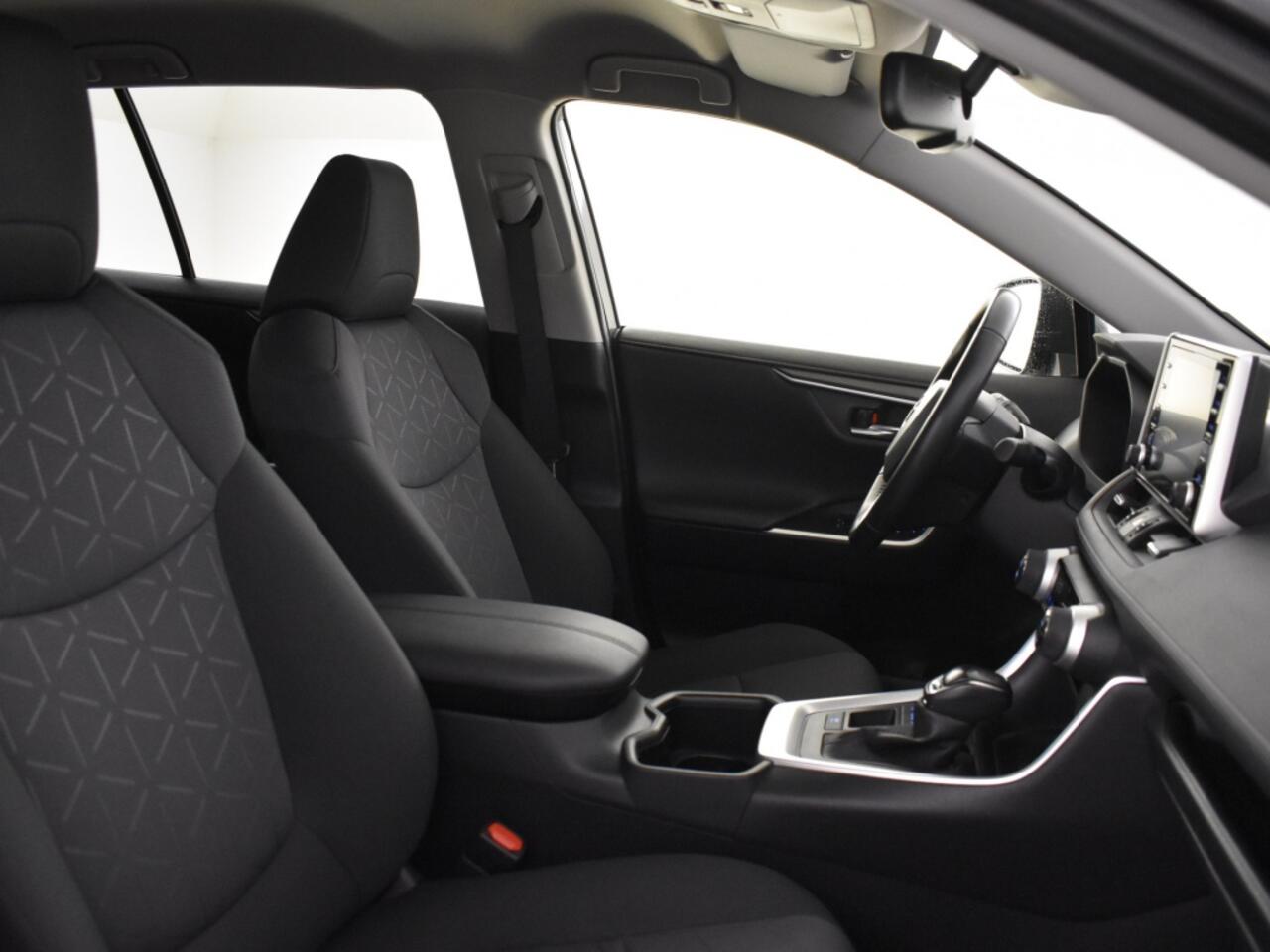 Toyota RAV4 2.5 Hybrid Dynamic | Trekhaak | Navigatie | Blindspot | PDC |