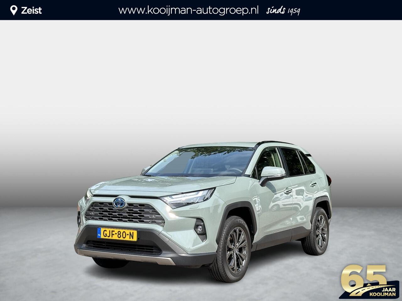 Toyota RAV4 2.5 Hybrid AWD Executive | Trekhaak | Dodehoek detectie | Achteruitrij camera | Keyless | Parkeersensoren | Apple Carplay/Android Auto | Adaptive cruise control | Full LED | Schakelen aan stuur |