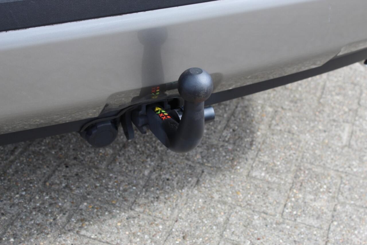 Toyota RAV4 2.5 Hybrid AWD Executive | Premium Pack | Trekhaak | El. Schuif-