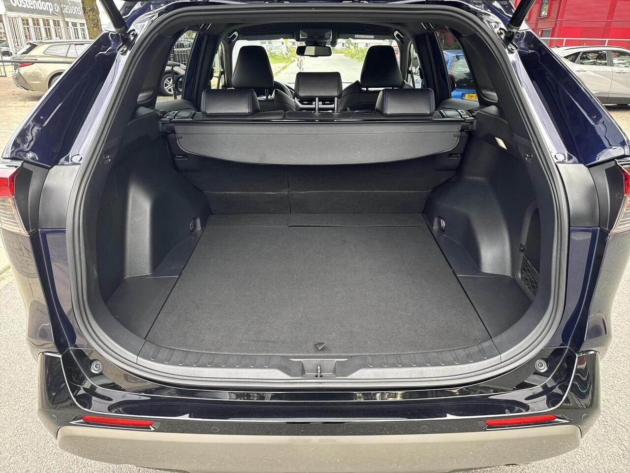 Toyota RAV4 2.5 Hybrid Style | 06-10141018 Voor meer informatie